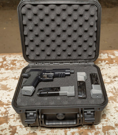 Hard Case (Pistol, Medium)